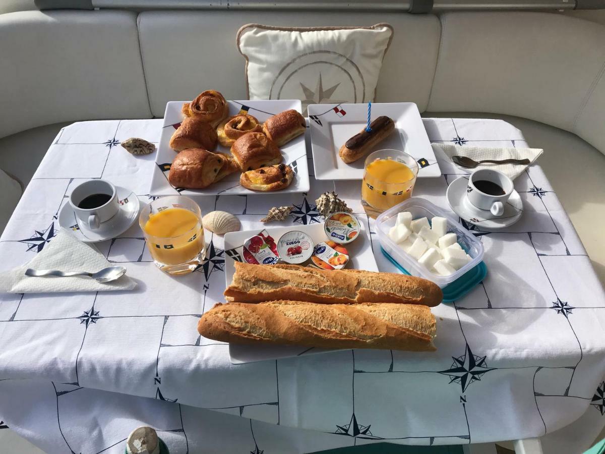 Mareluna Menton Buitenkant foto